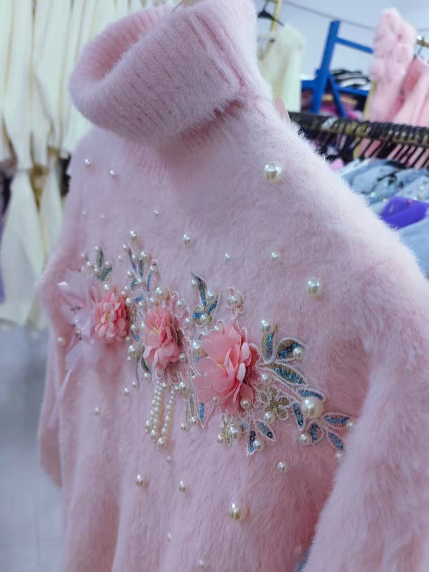 Winter Clothing Photo - เสื้อสเวตเตอร์คอเต่าสีชมพูทรงเข้ารูปสำหรับผู้หญิง ถักนิตติ้ง ใส่ได้ทั้งฤดูใบไม้ร่วงและฤดูหนาว เสื้อคลุมแฟชั่นสำหรับผู้หญิง