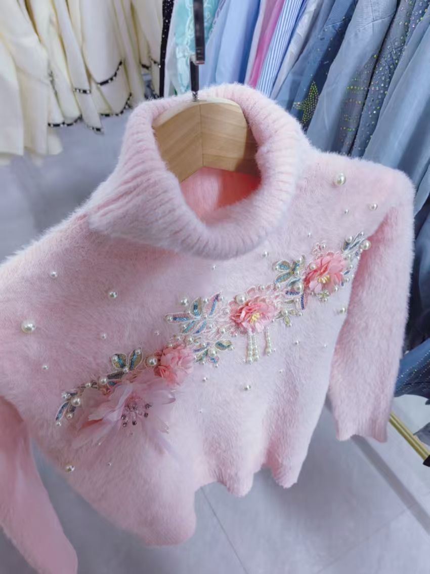 เสื้อสเวตเตอร์คอเต่าสีชมพูทรงเ - Winter Clothing Photo บทวิจารณ์และราคา
